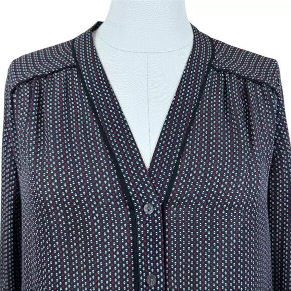 Vince Tops - Women's Vince Red Black Geometric Print Long Sleeve V-neck Silk Blouse Top sz XS